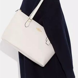 Coach Tote NWT